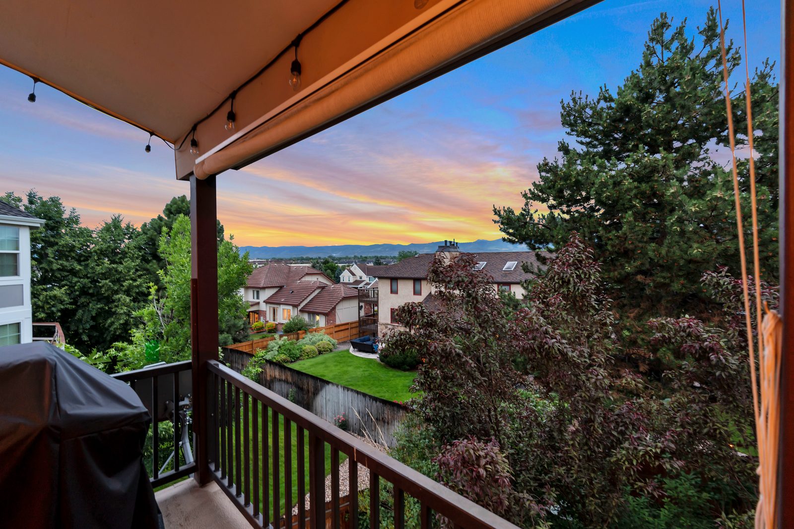 Colorado neighborhood at sunset from upper deck